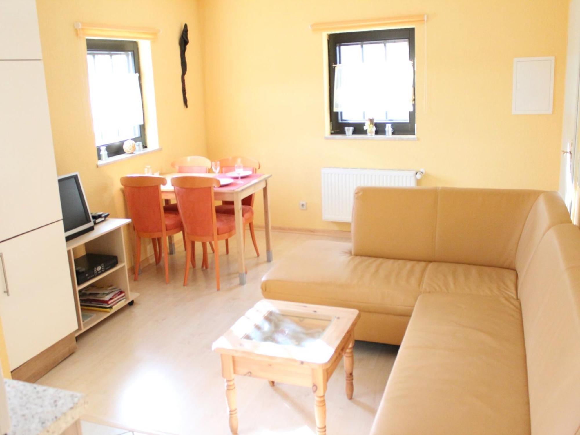 A Modern Apartment In The Hunsr Ck Region S Romantic Drohn Valley Merschbach Extérieur photo