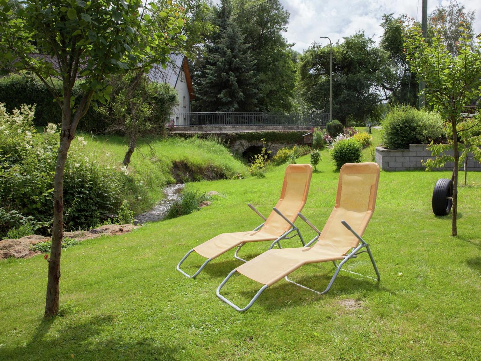 A Modern Apartment In The Hunsr Ck Region S Romantic Drohn Valley Merschbach Extérieur photo